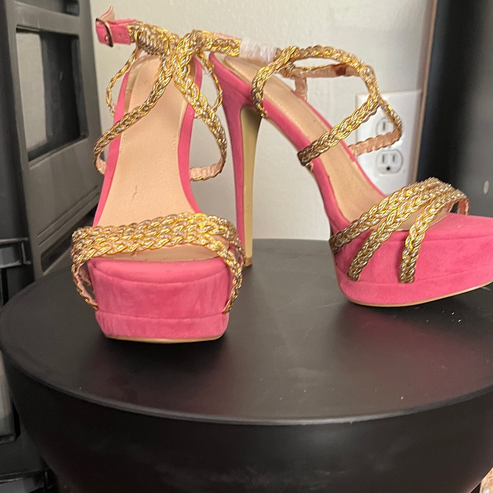 Shoe Dazzle Pink and Gold Braided Heels